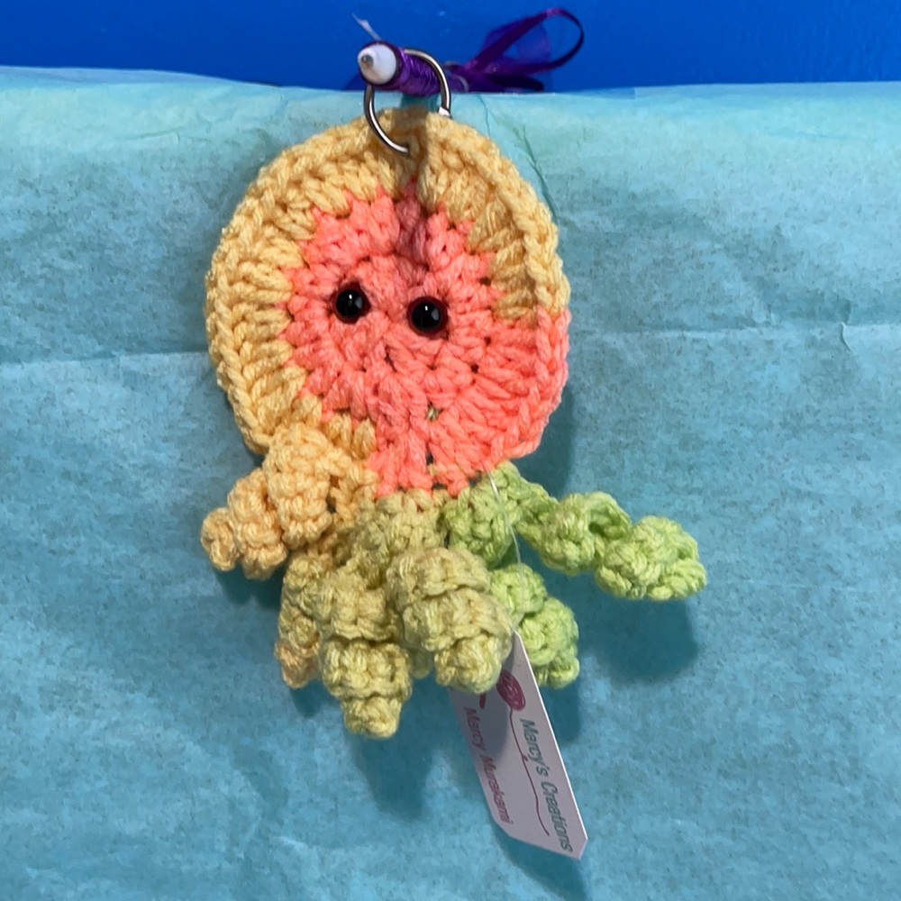 Sweet octopus 🐙 keychain. Handcrafted with love ❤️